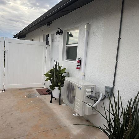 Cozy Tiny Home Cape Coral Buitenkant foto